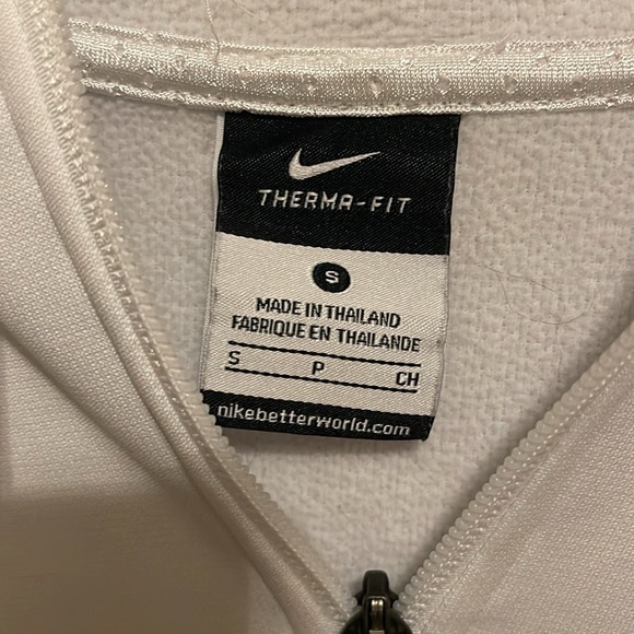 Women’s size Small / white Nike zip up jacket - Picture 2 of 4